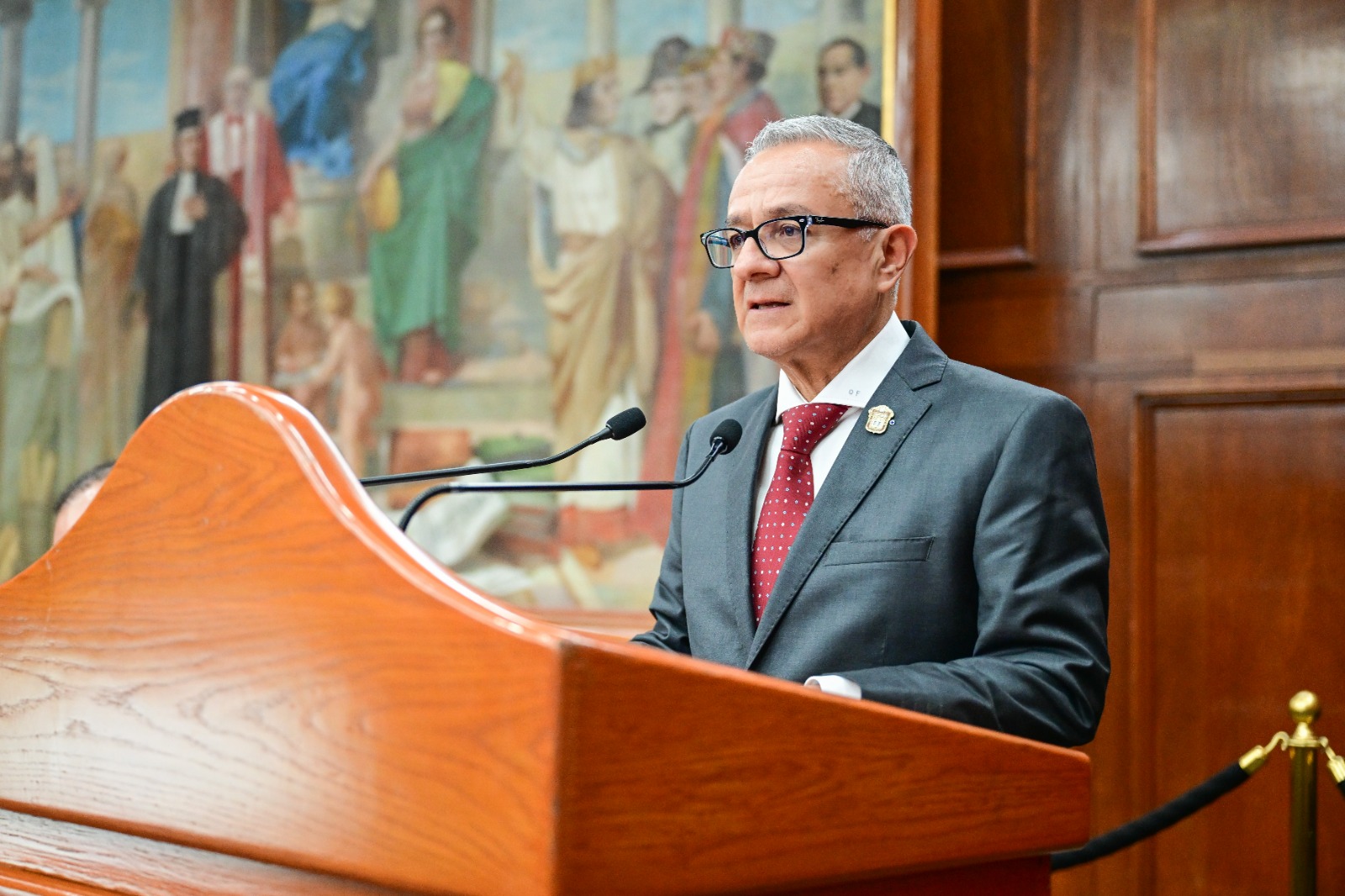 Oscar Flores, perfil con gran proyección en Morena